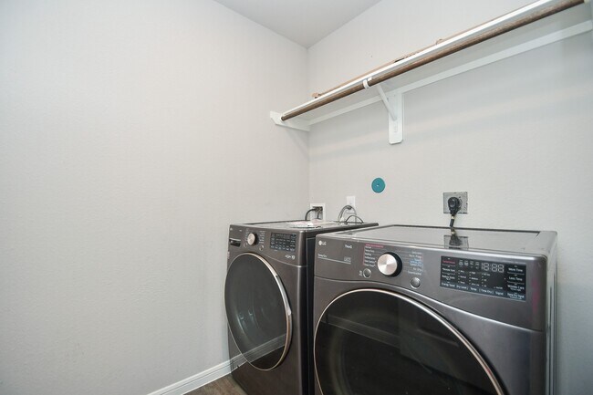 Building Photo - 17811 Chartertree Ln