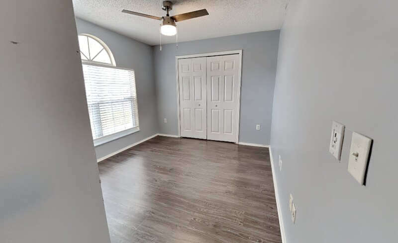 Building Photo - 1118 Vista Palma Way