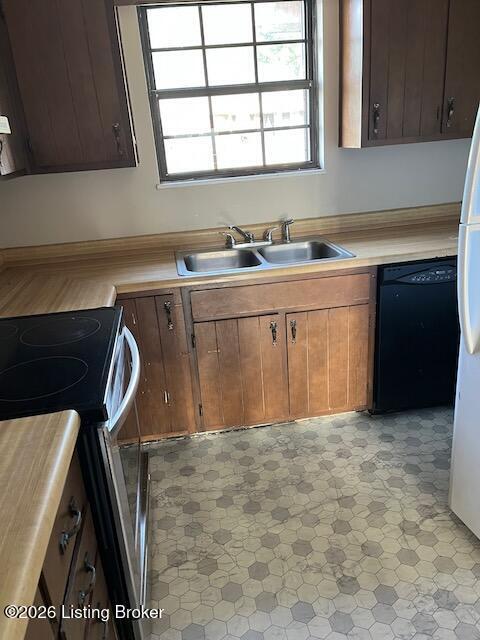Building Photo - 1705 Cliff Ridge Ct