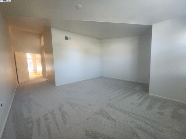 Building Photo - 1536 Corte Reina Common