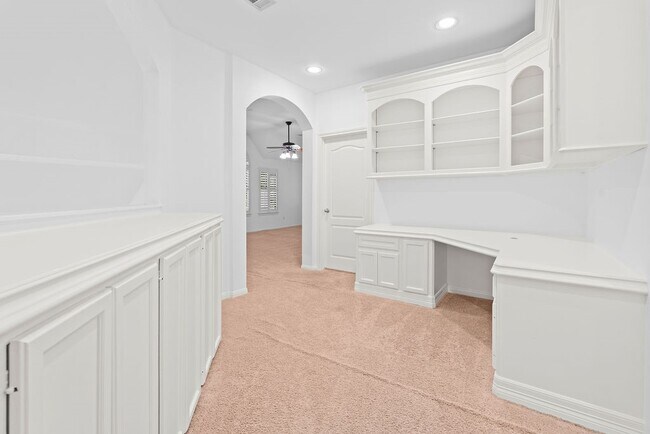 Building Photo - 14415 Spanish River Ln