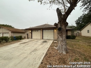 Building Photo - 5543 Sunup Dr