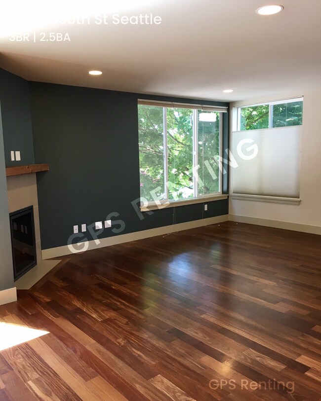 Building Photo - 420 N 130th St