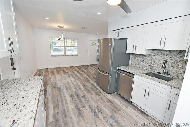 Building Photo - 270 NW 43rd St