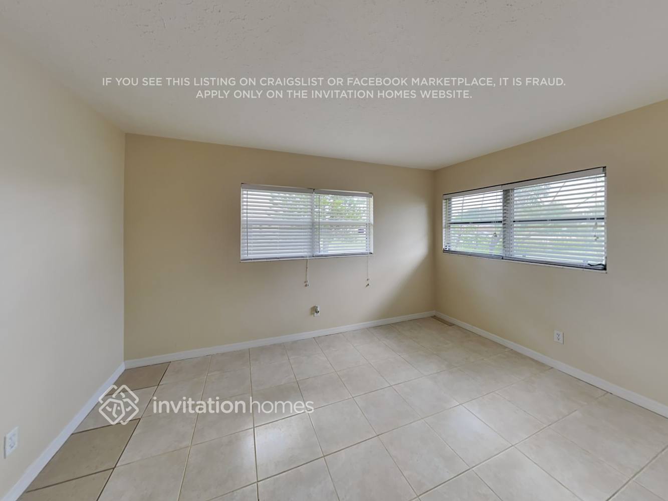 Building Photo - 3144 Bougainvillea St
