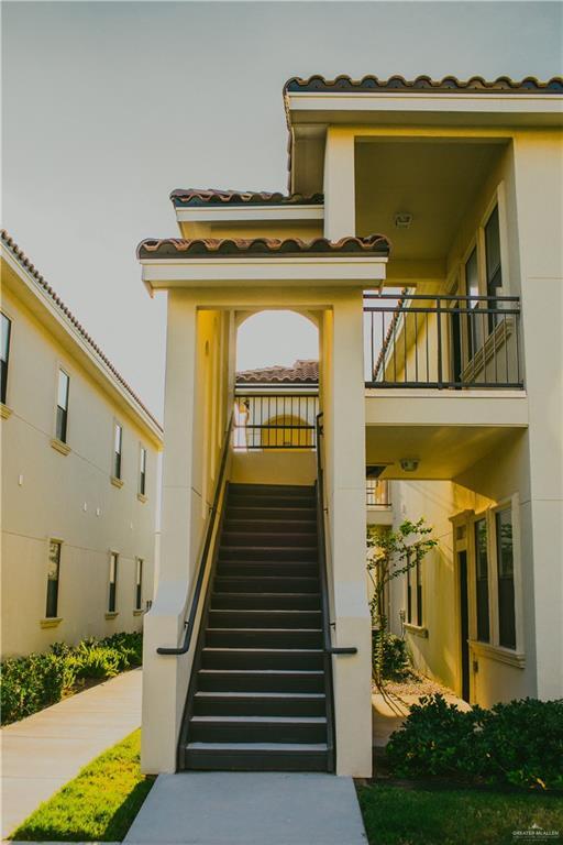 Primary Photo - 17 South St