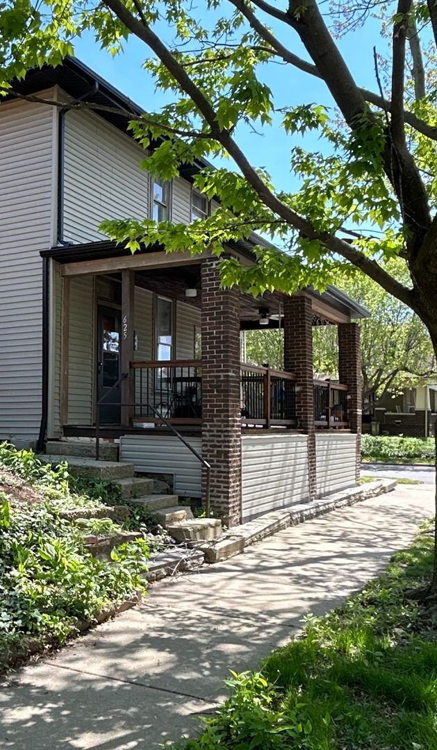 Building Photo - 625 S 10th St