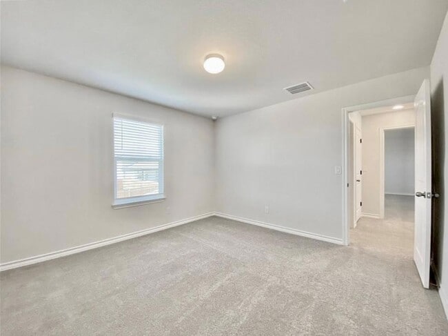 Building Photo - 208 Caisson Trl