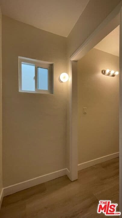 Building Photo - 836 S Catalina St