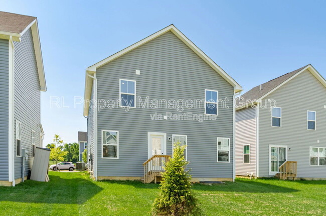 Building Photo - 8616 Gable Lp