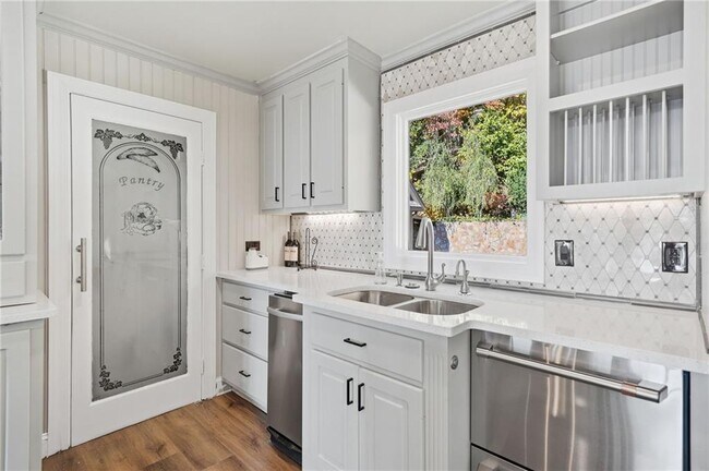 Building Photo - 1545 Dawson Petit Rdg Dr