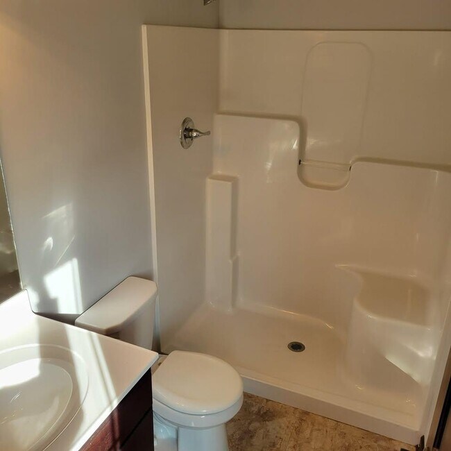 Building Photo - 3807 Windslow Dr