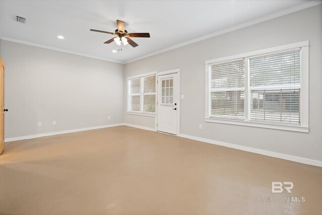 Building Photo - 517 Horton Ln