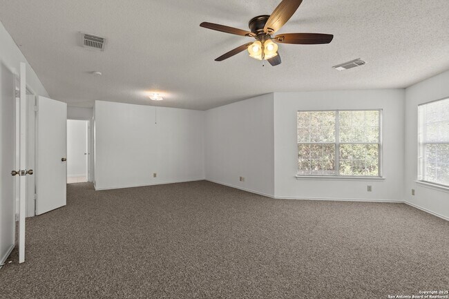 Building Photo - 10138 Sandbrook Hill