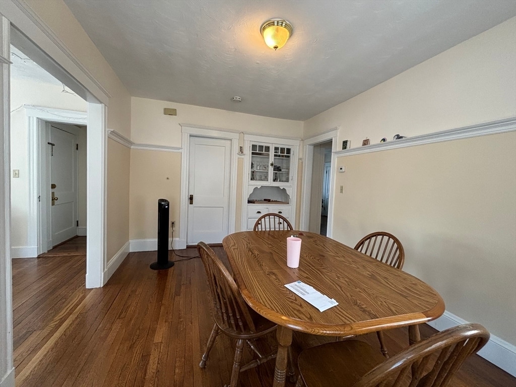 Building Photo - 109 Birch St