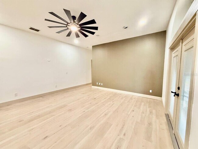 Building Photo - 28412 Great Bend Pl
