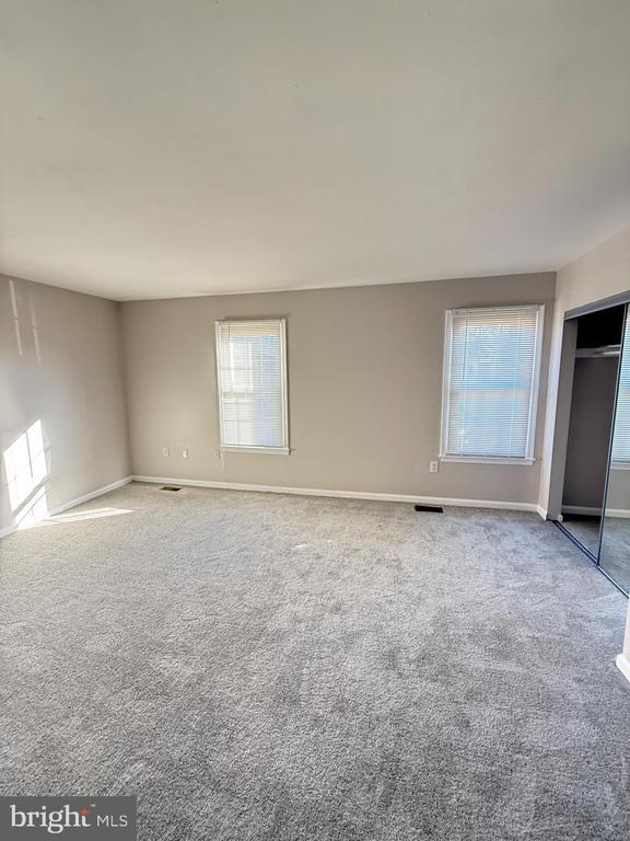 Building Photo - 14662 Forsythia Terrace