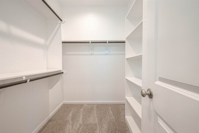 Building Photo - 16111 Northern Cardinal Ln