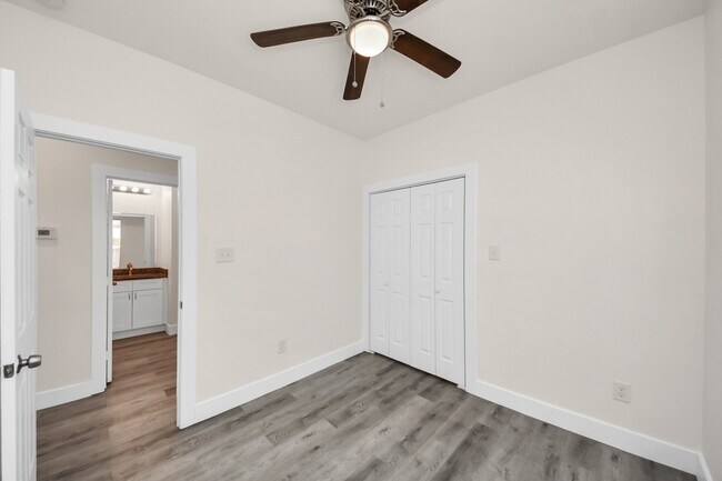 Building Photo - 6827 Mcwilliams Dr