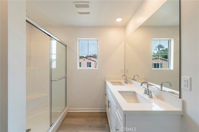 Building Photo - 3955 Satsuma Ln