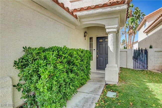 Building Photo - 1108 Daytona Ln