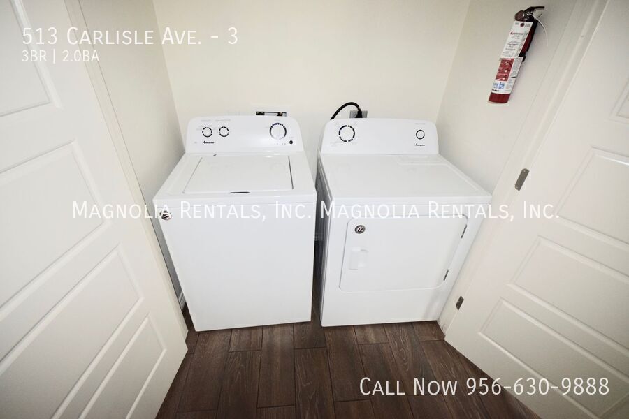 Building Photo - 513 Carlisle Ave