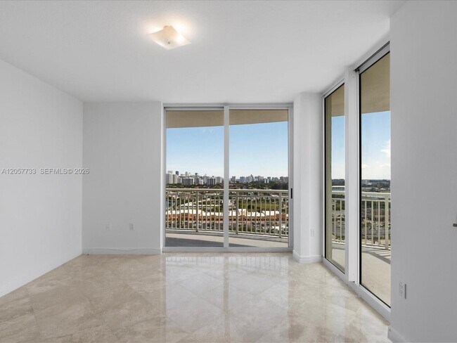 Building Photo - 1745 E Hallandale Beach Blvd