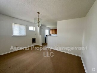 Building Photo - 853 Arlington Ave