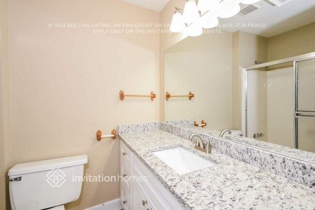Building Photo - 253 Summit Ridge Dr