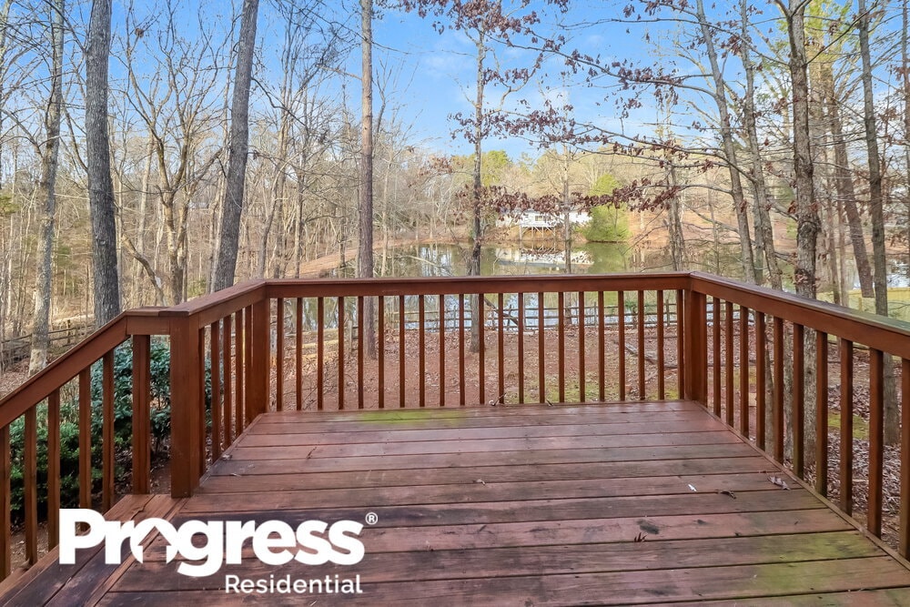 Building Photo - 234 Kendra Dr SW