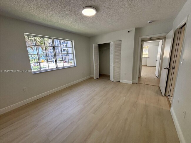 Building Photo - 8900 Collins Ave