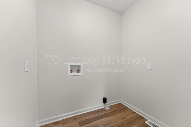 Building Photo - 127 Haymond Hwy