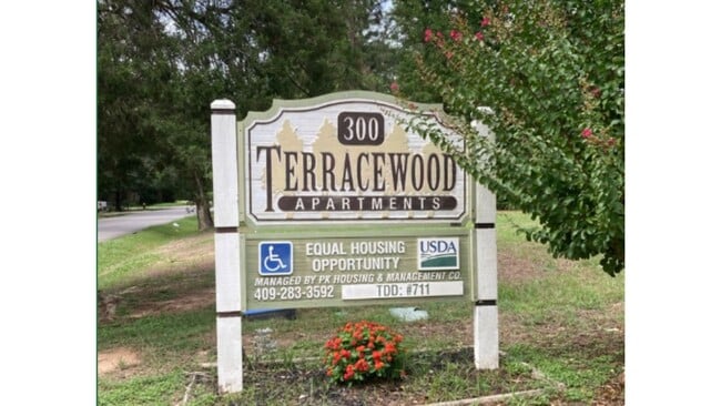 Building Photo - 300 Cobb Mill Rd