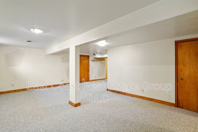 Building Photo - 14423 Pen Mar High Rock Rd