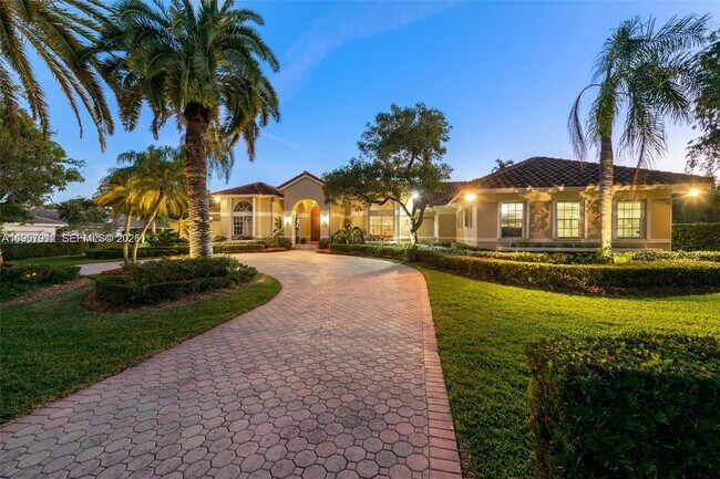 Building Photo - 5770 SW 128th St