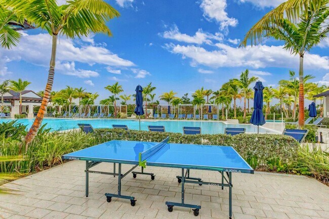 Building Photo - 12724 Nautilus Cir