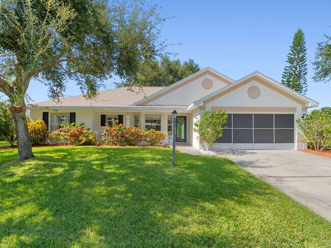 Building Photo - 3-bedroom, 2-bath