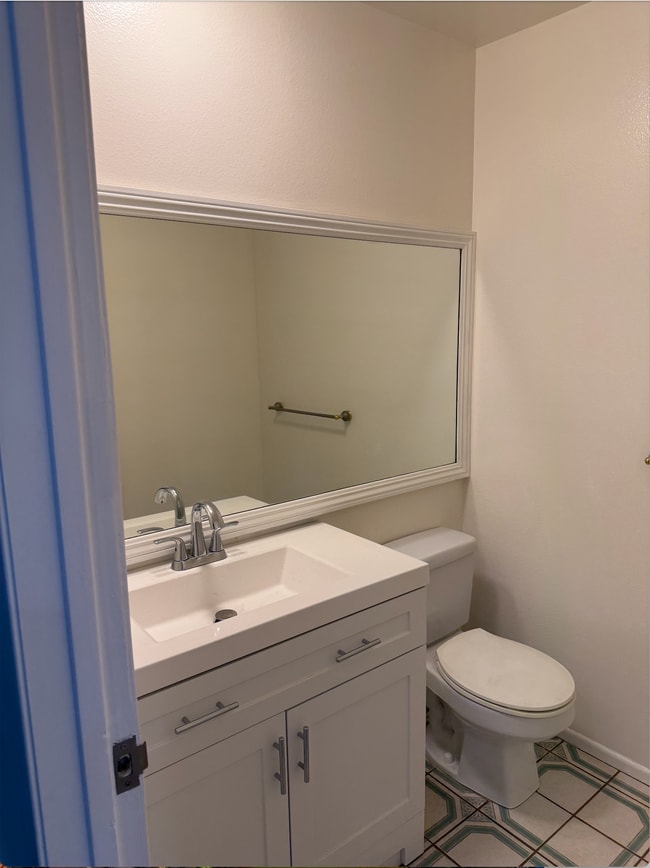 Powder Rm at entry - 1823 11th St