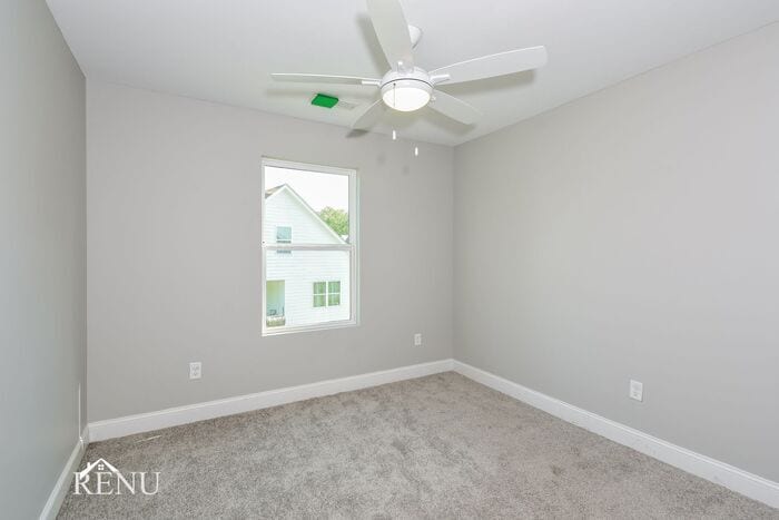 Building Photo - 5323 Lynnland Terrace