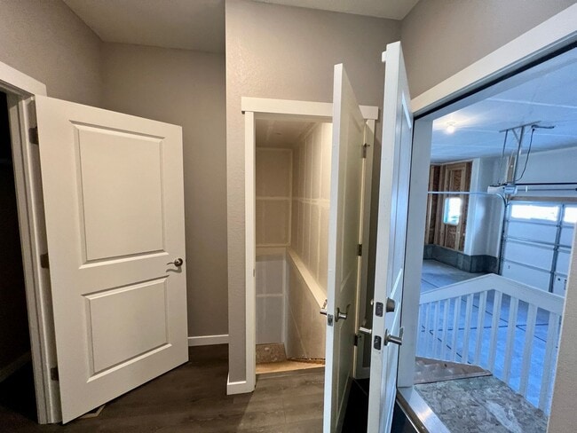 Building Photo - 6130 B Street Rd