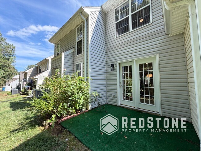Building Photo - 6489 Bellcross Trl