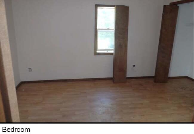 Building Photo - 3 Bed 2 Bath 1600+ sq ft Home for Rent - Appleton