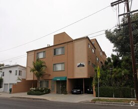 Building Photo - 11865 Rochester Ave