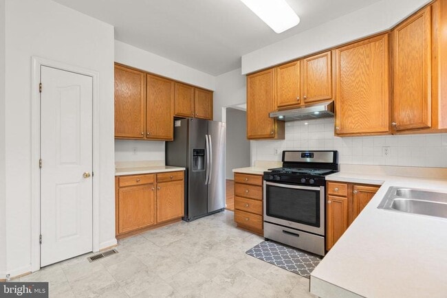 Building Photo - 8708 Hidden Pool Ct