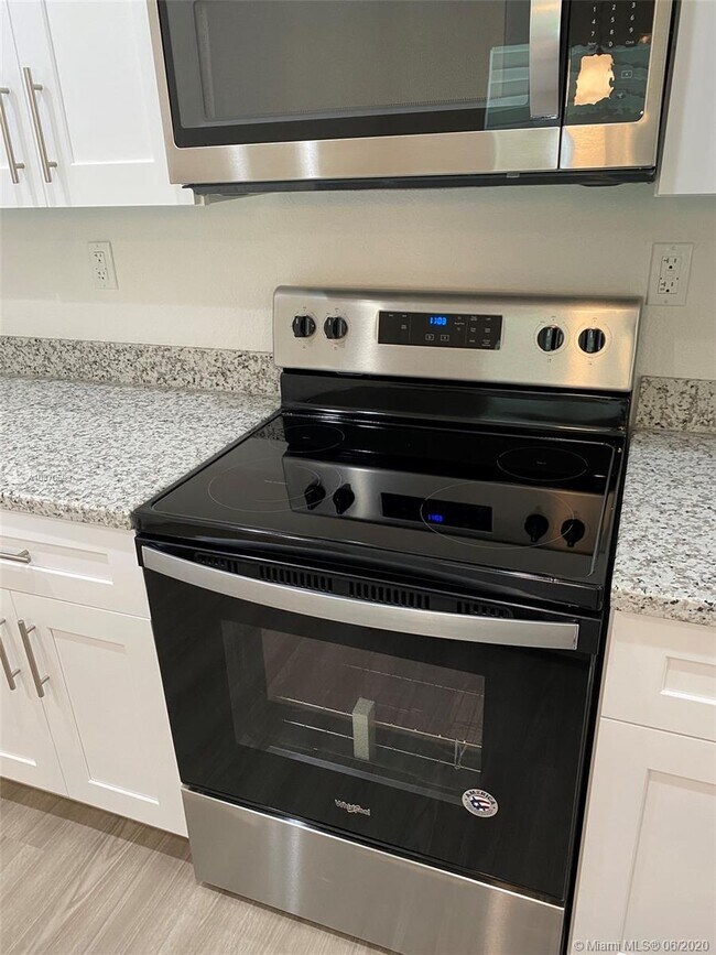 Building Photo - 21465 SW 125th Path