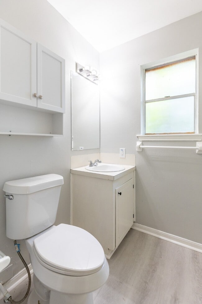 Building Photo - 4903 Redfish Reef Dr