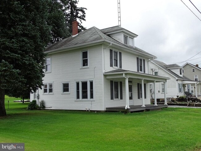 Building Photo - 7512 Friendship Village Rd