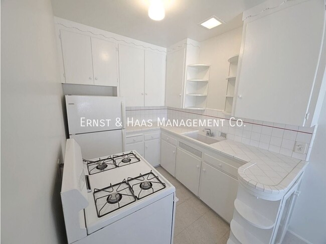 Building Photo - 311 Bay Shore Ave