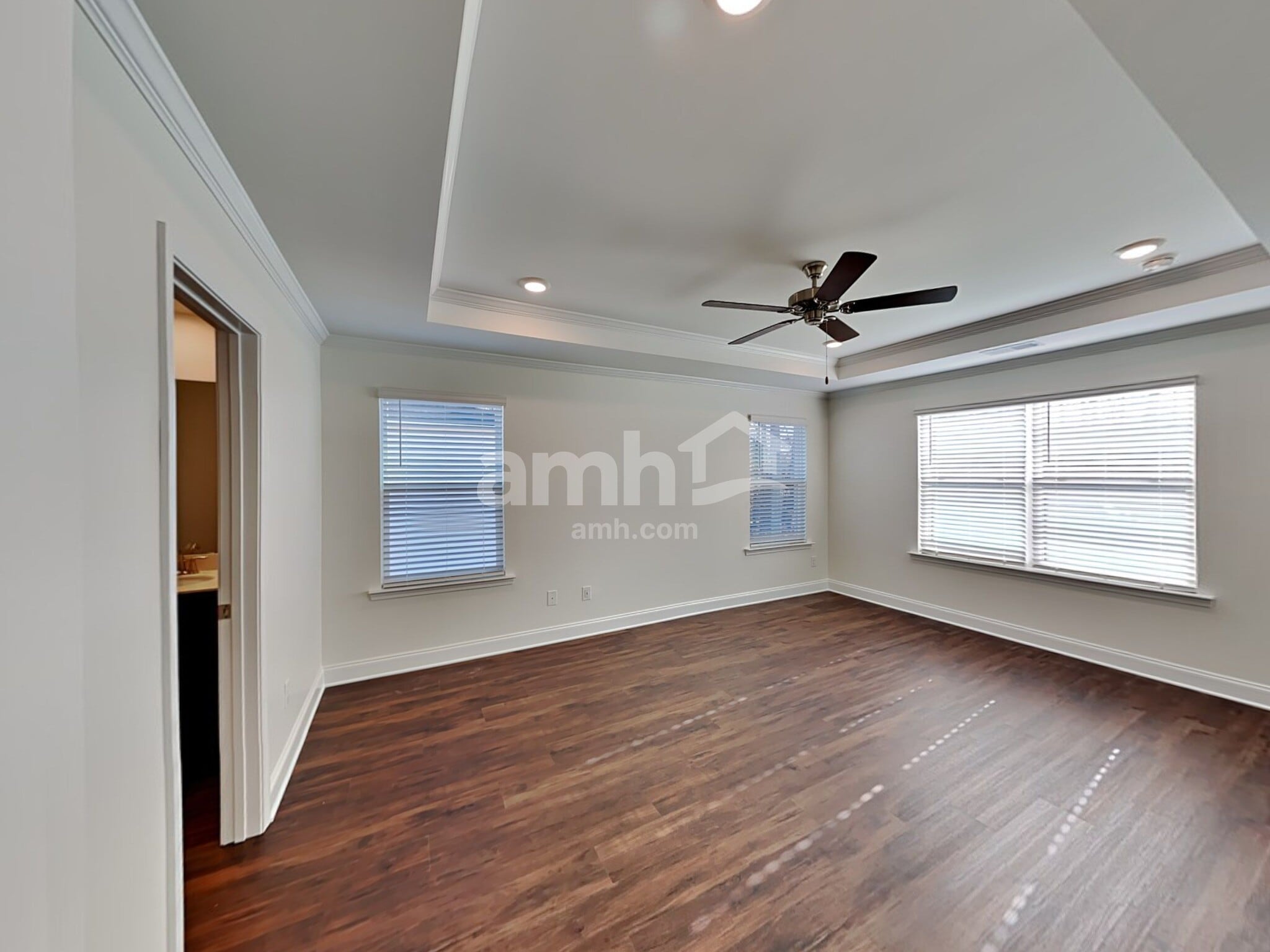 Building Photo - 602 Rivermist Dr