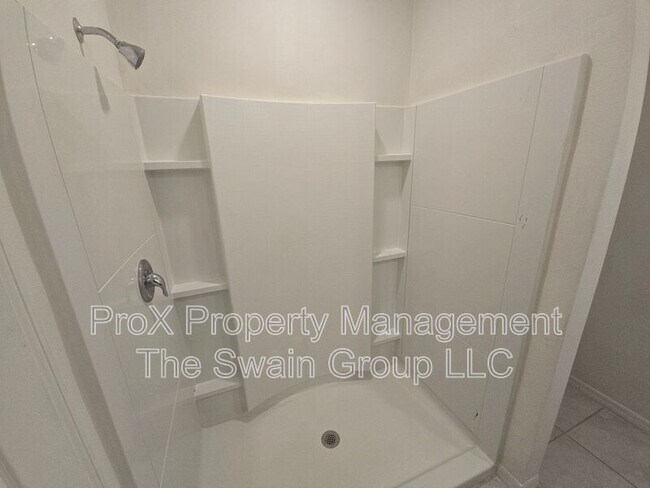 Building Photo - 1768 Carnostie Rd